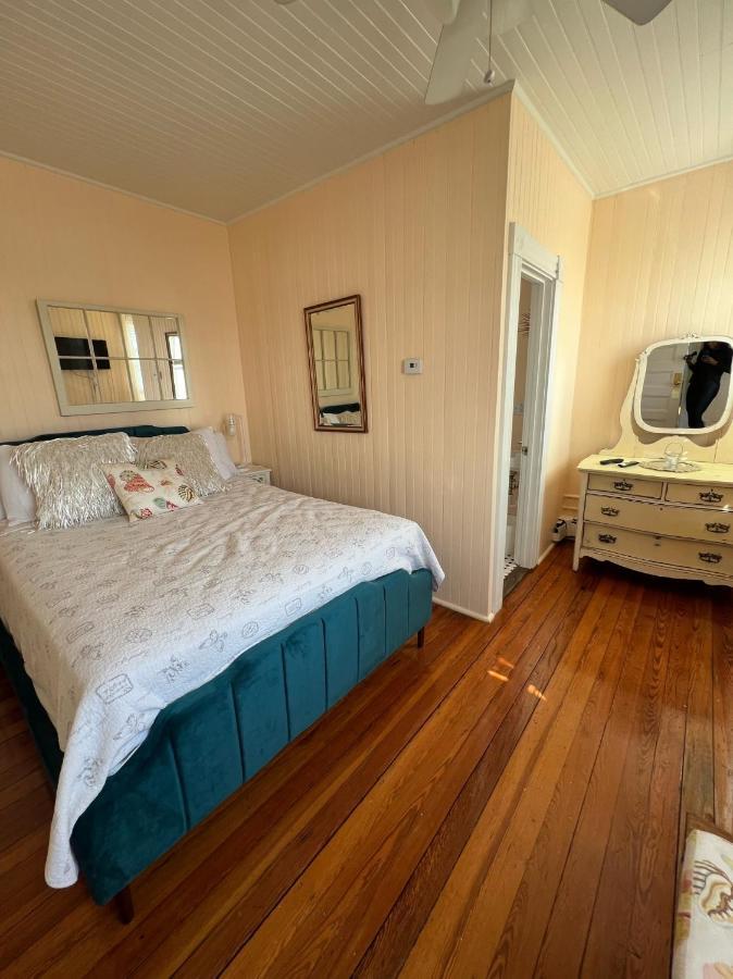Inkwell Beach Cottage Oak Bluffs Exterior photo